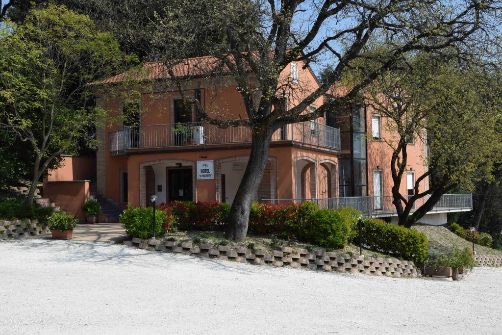 Hotel Il Boschetto Tolentino Exterior photo
