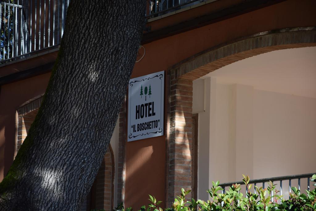 Hotel Il Boschetto Tolentino Exterior photo